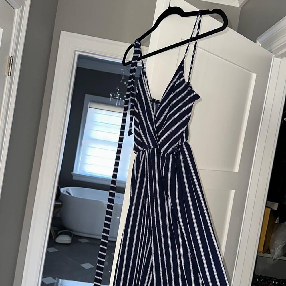 Striped Jumpsuit - Picture 3 of 4